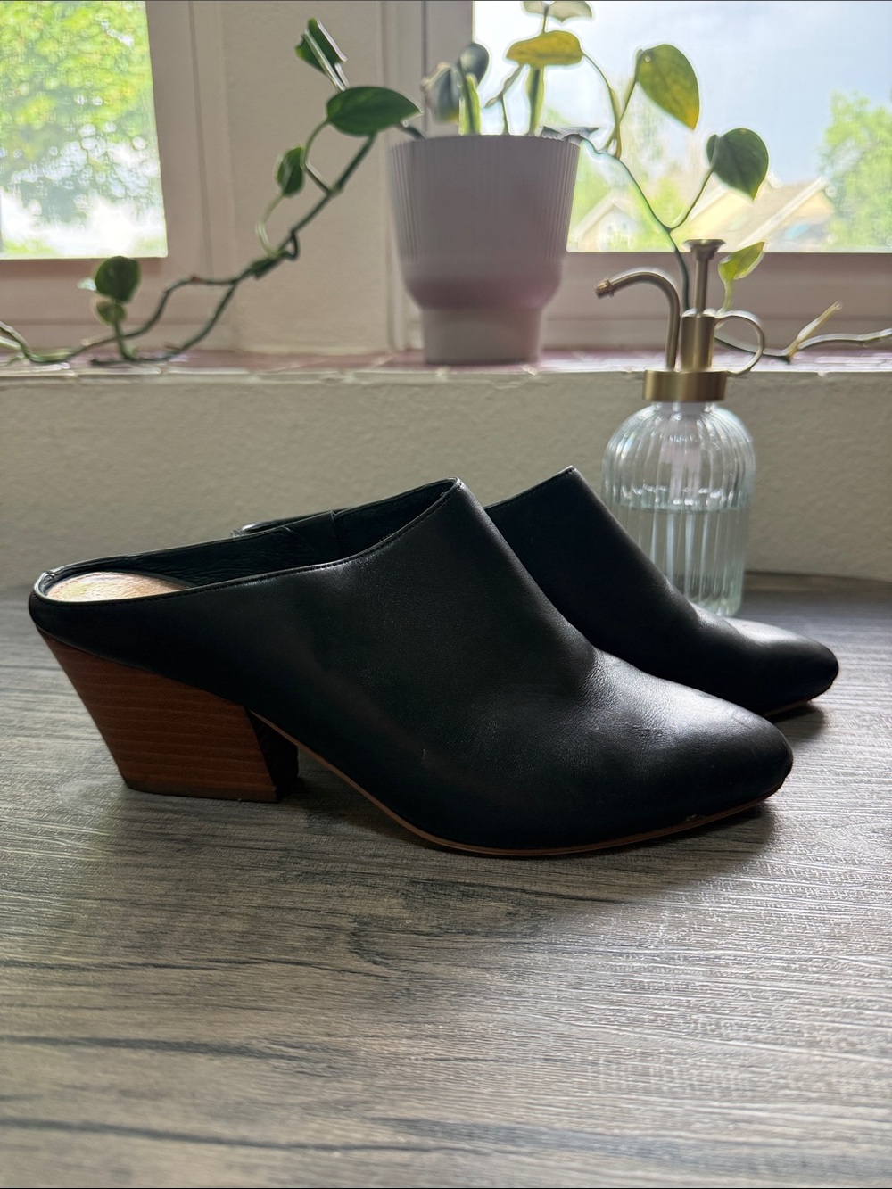 Halogen Brielle Black Leather Women's Mule Heels